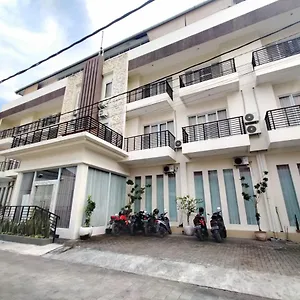 https://ultimate-residence-bali.hotelsseminyak.net