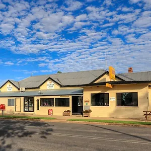 https://toobeah-hotel-motel.queenslandhotels.net